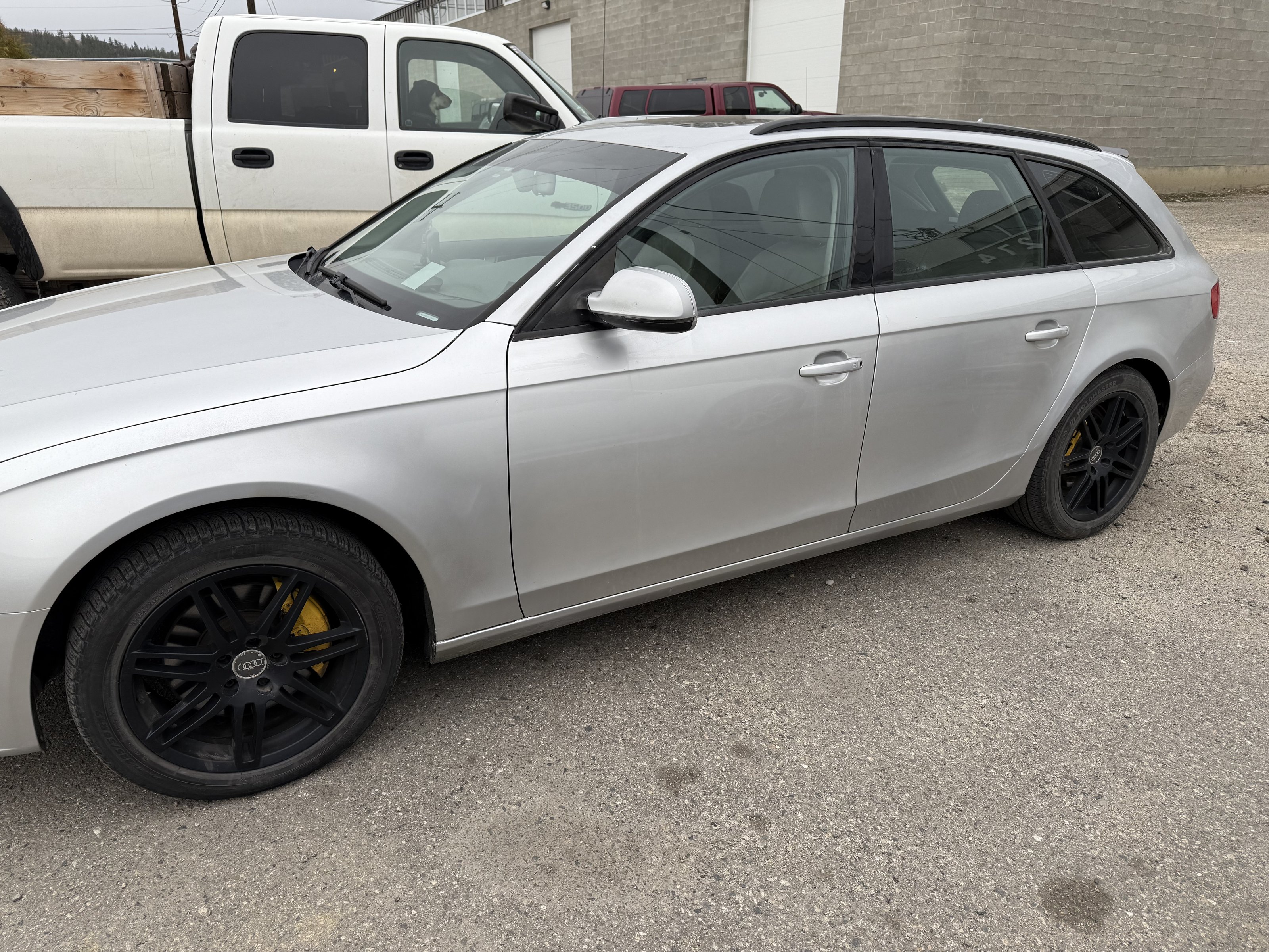 Silver Audi A4 Avant after the rust repair